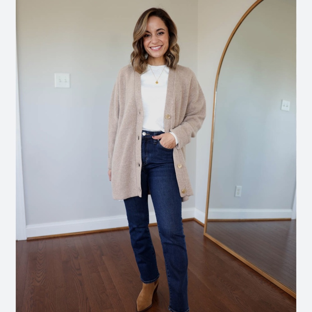 Quince oversized boyfriend fisherman ribbed cardigan - Picture 2 of 10